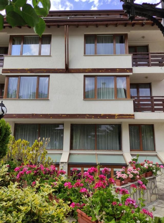 Guest House Ela Bansko Exterior photo