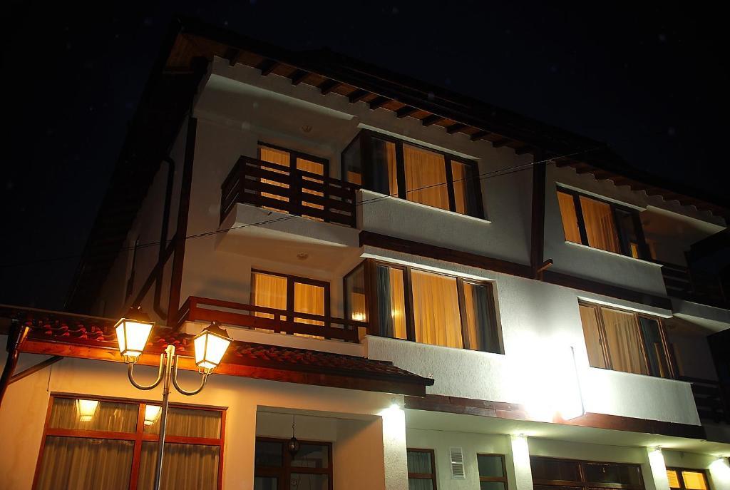 Guest House Ela Bansko Exterior photo